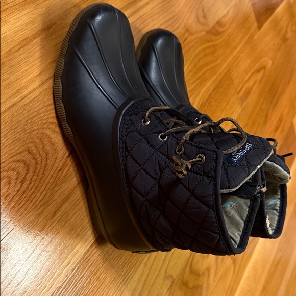 Sperry Black Quilted Duck Boots women size 9 lace up leather/suede laces EUC - Picture 3 of 15
